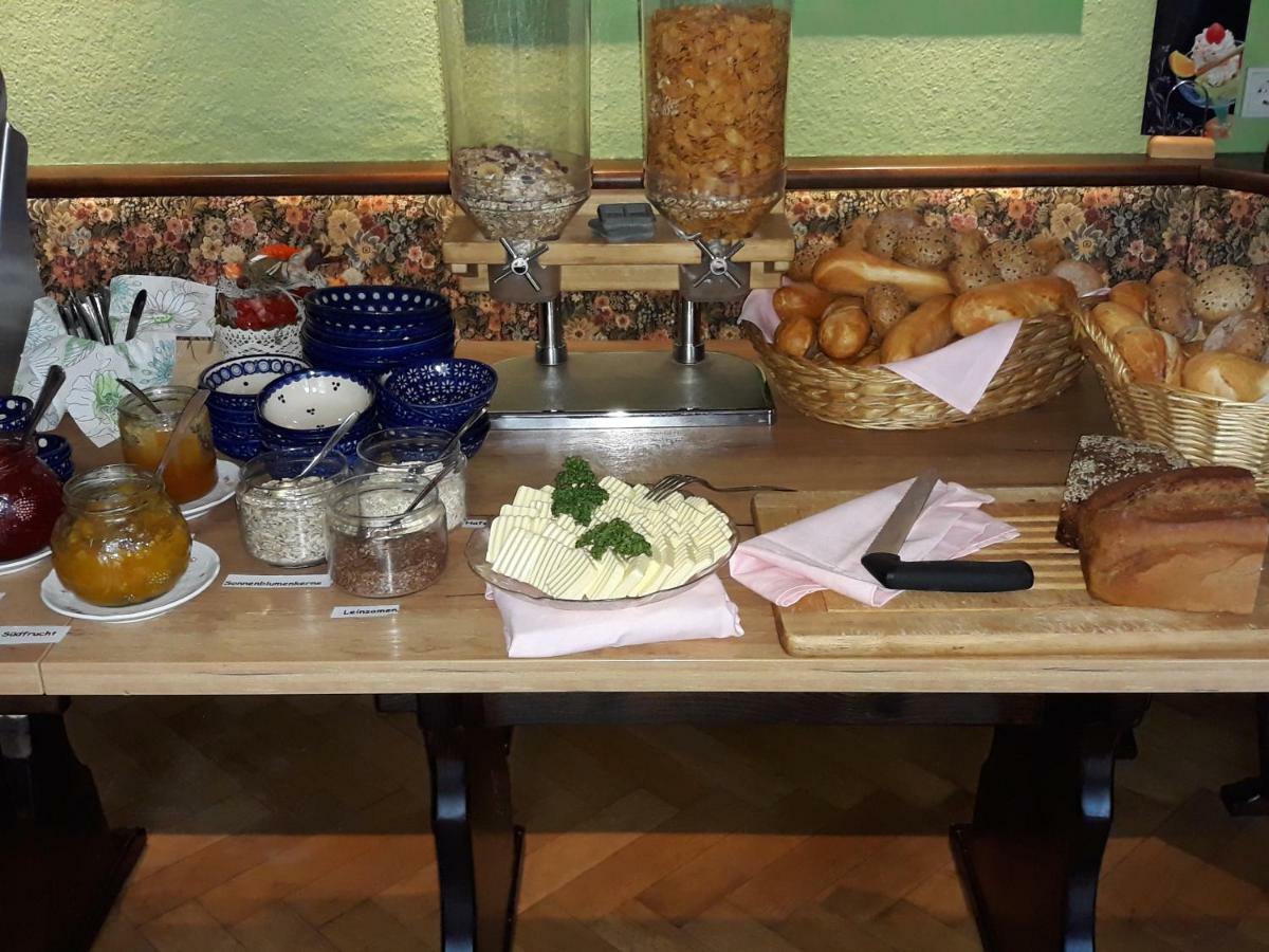 Schwarzes Ross Hotel Arnsdorf  Екстериор снимка